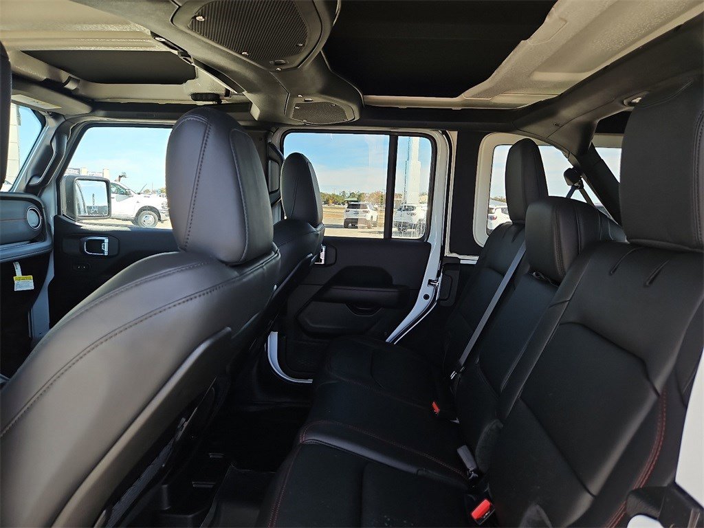 New 2026 Jeep Wrangler Unlimited Rubicon image 17