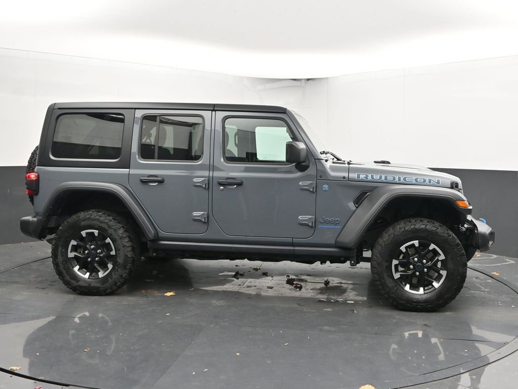 Used 2024 Jeep Wrangler Unlimited Rubicon 4xe image 12