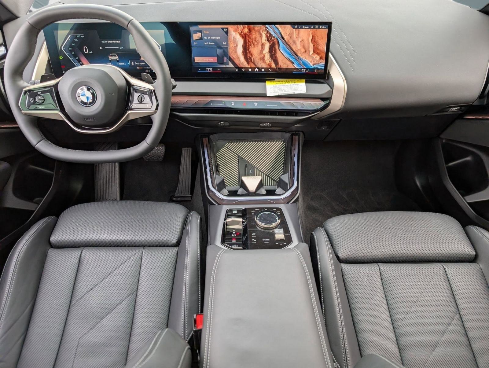 Used 2025 BMW X3 xDrive30i w/ Premium Package image 16