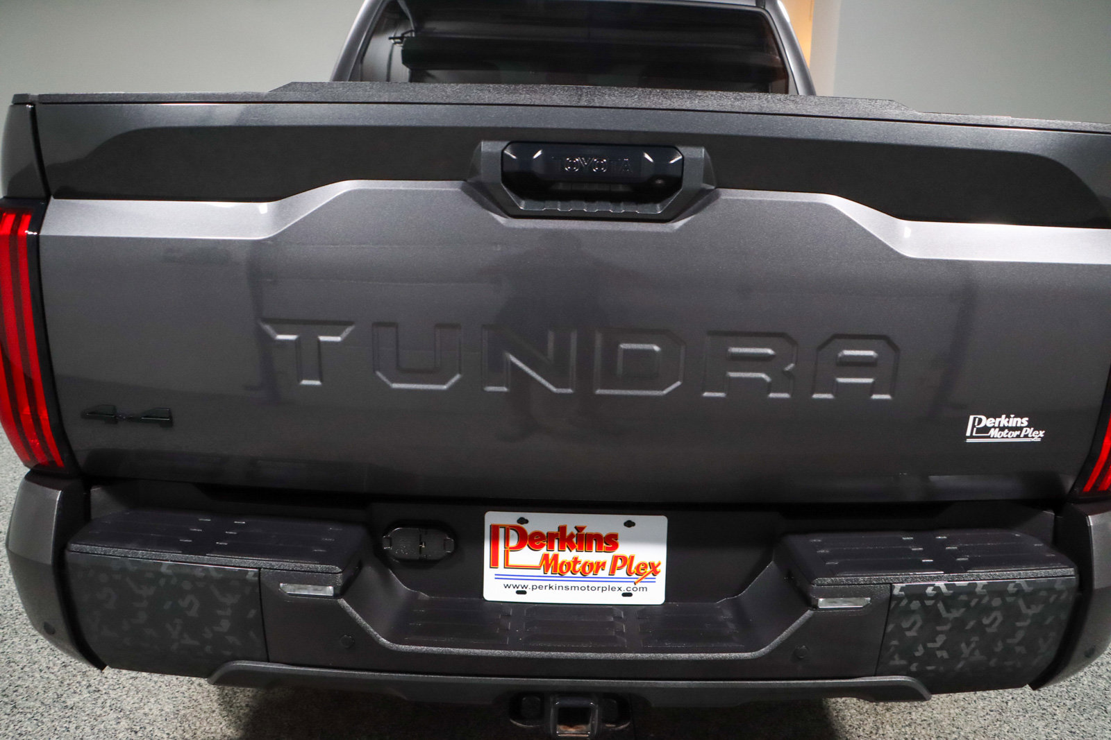 Used 2023 Toyota Tundra SR5 w/ TRD Off-Road Premium Package AWD/4WD image 8