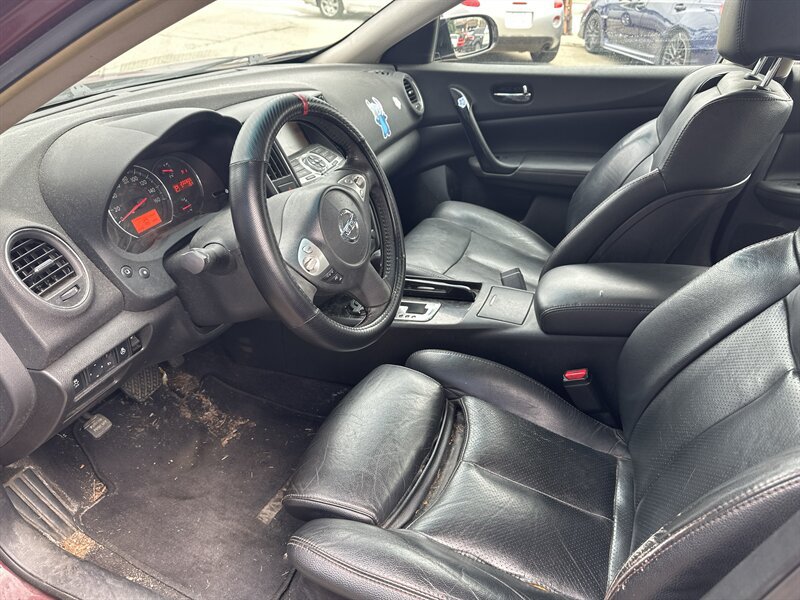 Used 2011 Nissan Maxima 3.5 SV w/ Monitor Pkg FWD image 8