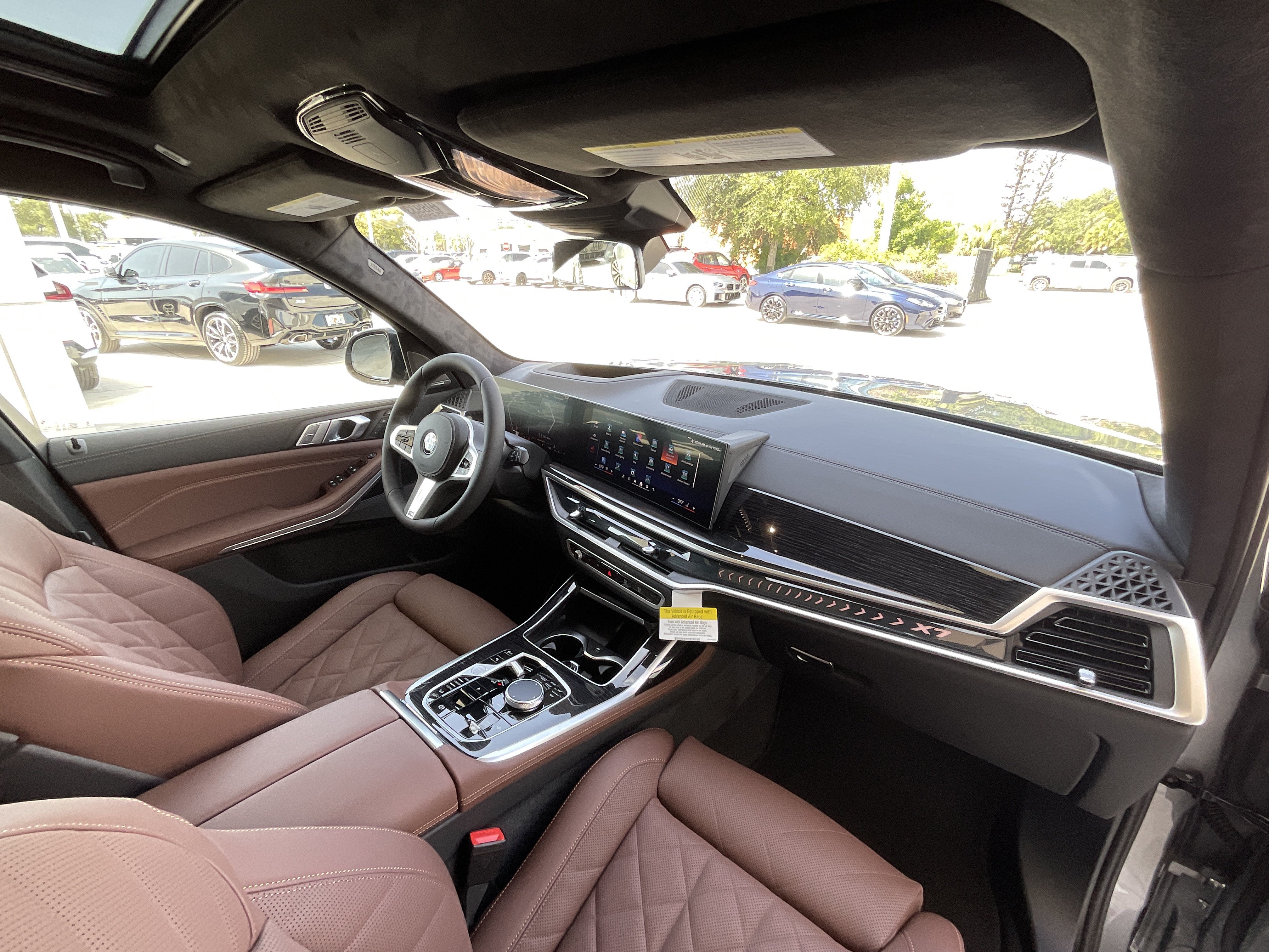 New 2027 BMW X7 xDrive40i w/ M Sport Package AWD/4WD image 21