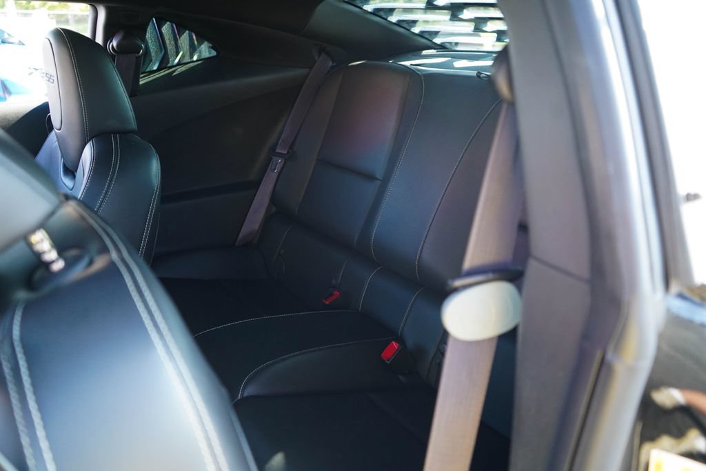 Used 2014 Chevrolet Camaro SS w/ RS Package RWD image 8