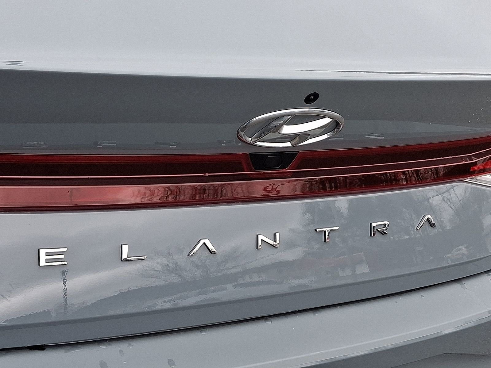 Used 2023 Hyundai Elantra SEL w/ Convenience Package image 30