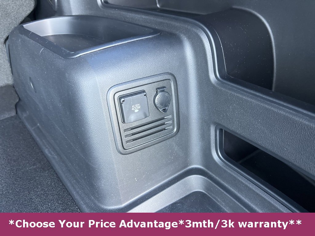 Used 2016 Toyota 4Runner SR5 Premium image 17