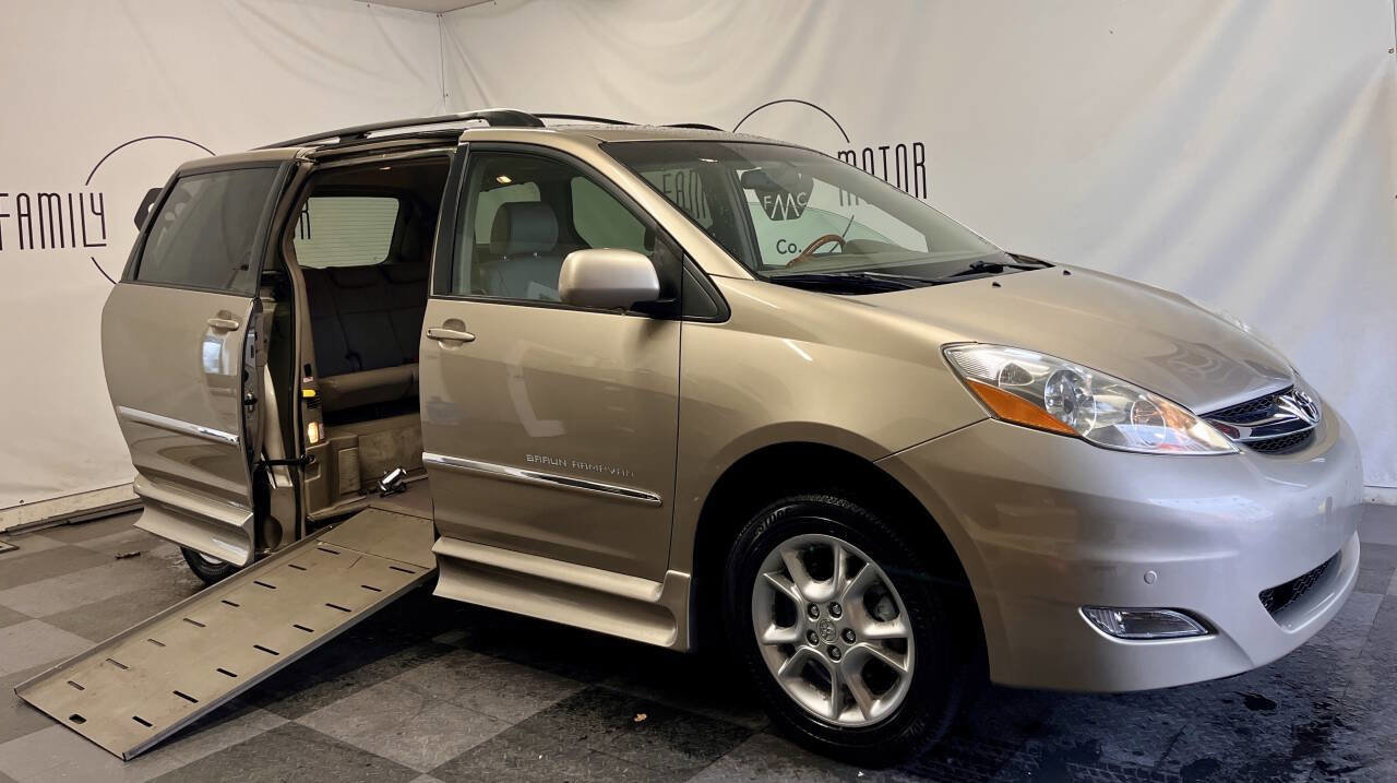 Used 2006 Toyota Sienna XLE Limited