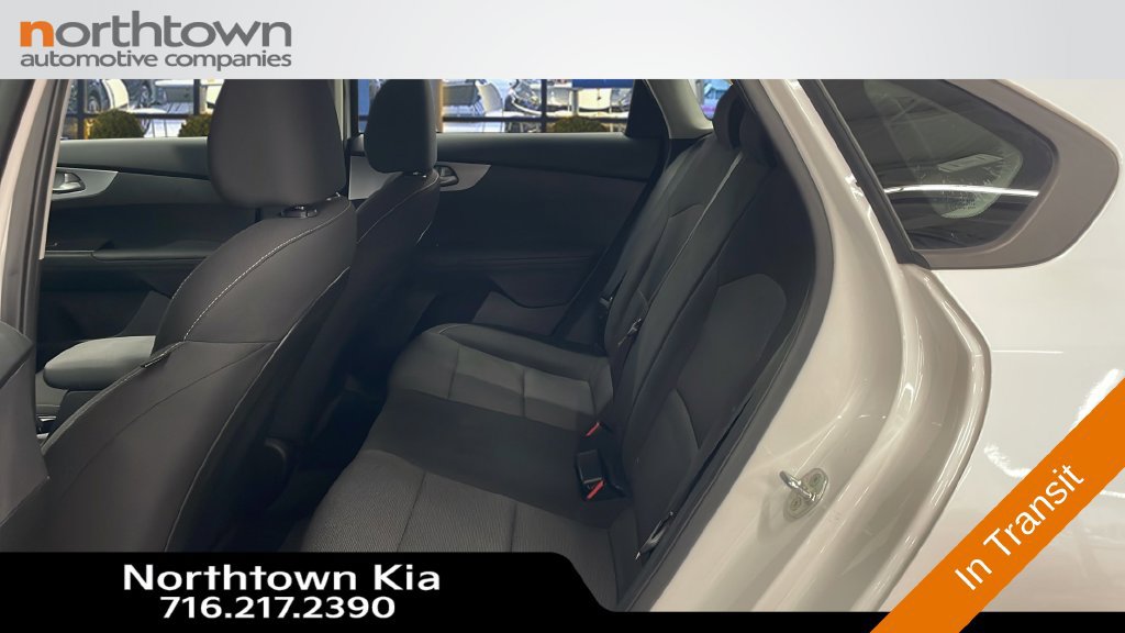 Used 2023 Kia Forte LXS FWD image 16