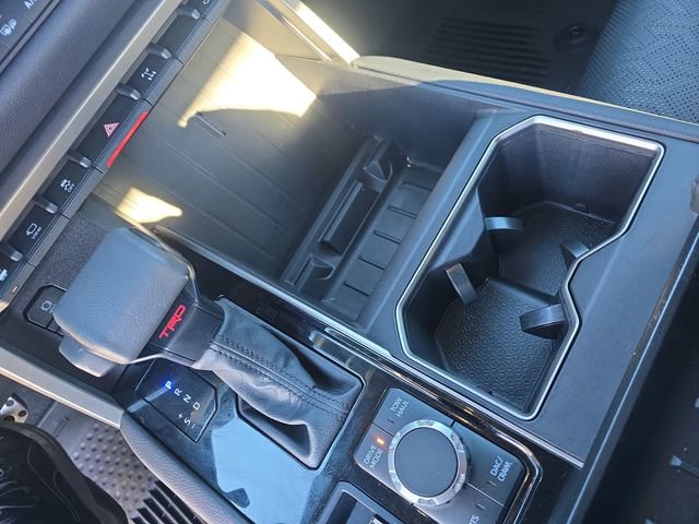 Used 2025 Toyota Tundra Limited image 23