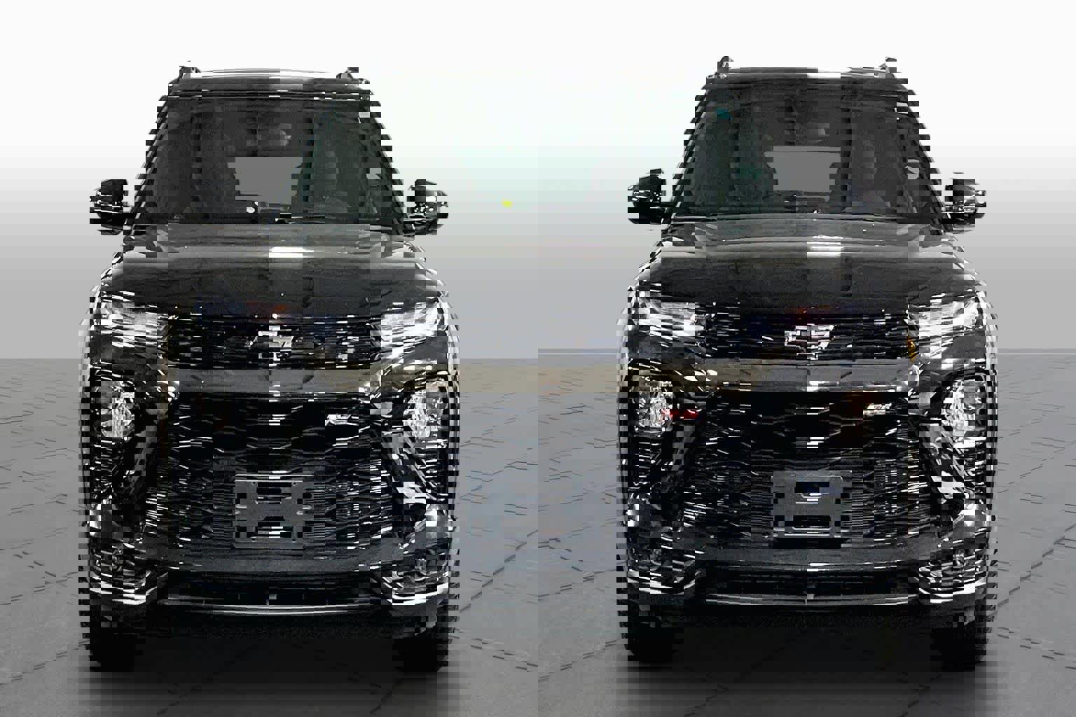 Used 2021 Chevrolet TrailBlazer RS w/ Sun and Liftgate Package AWD/4WD image 4