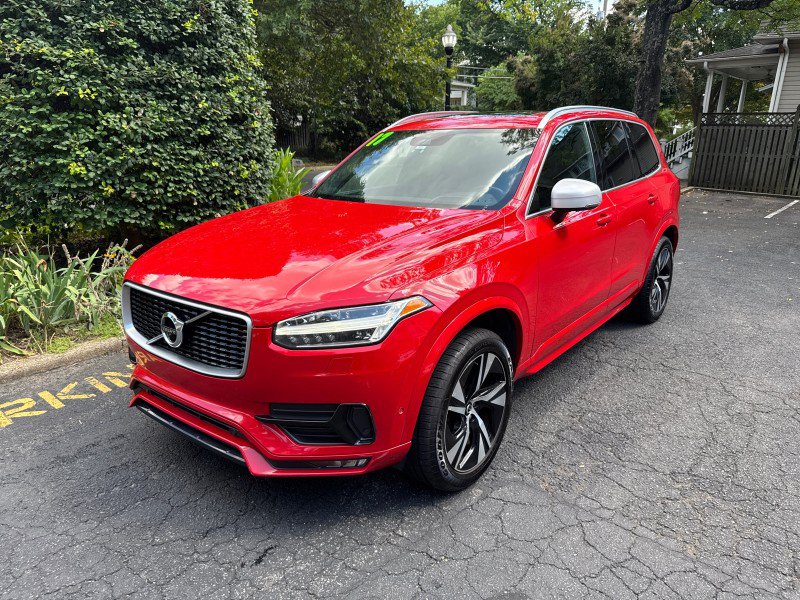 Used 2017 Volvo XC90 T6 R-Design w/ Vision Package AWD/4WD image 3
