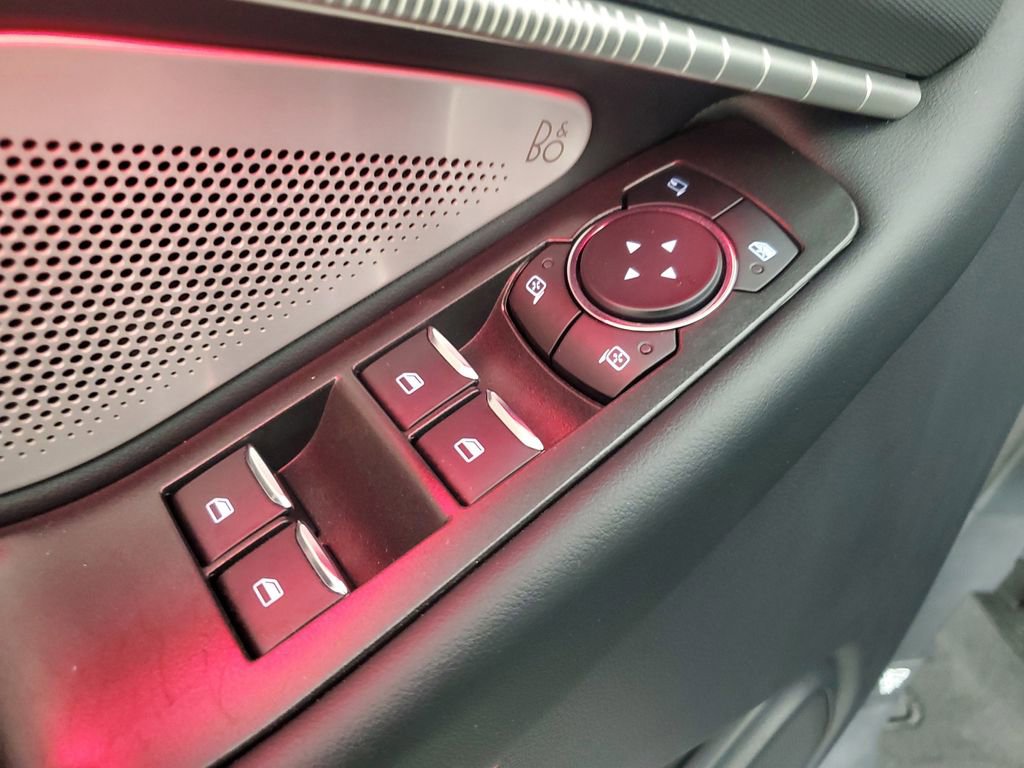 Used 2025 Ford Explorer ST image 20