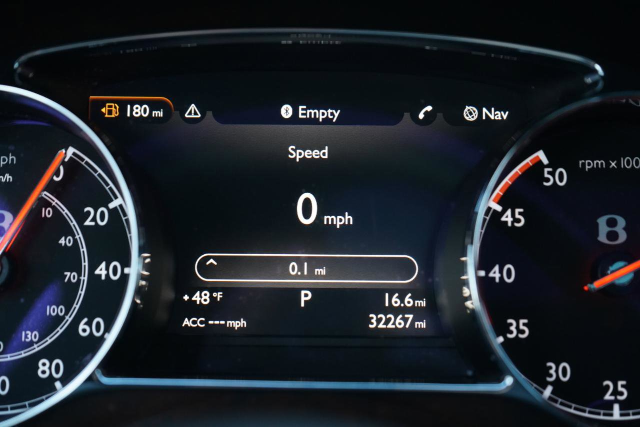 Used 2019 Bentley Mulsanne image 32