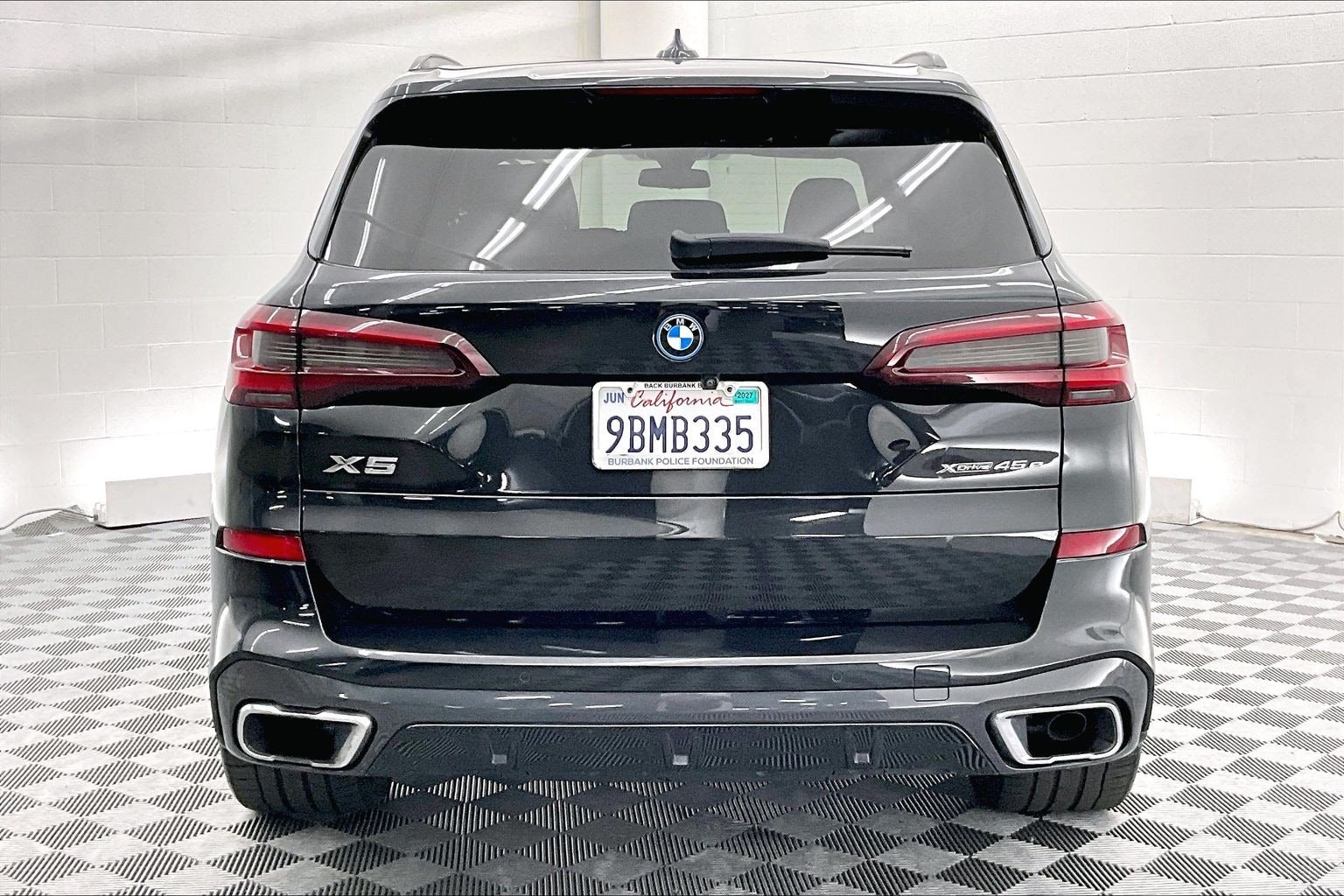 Used 2022 BMW X5 xDrive45e w/ M Sport Package AWD/4WD image 3