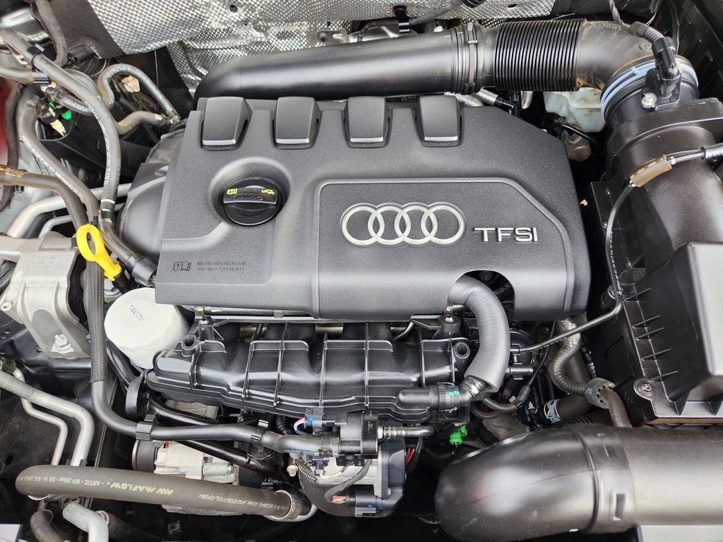 Used 2018 Audi Q3 2.0T Premium Plus w/ Premium Plus Package image 30