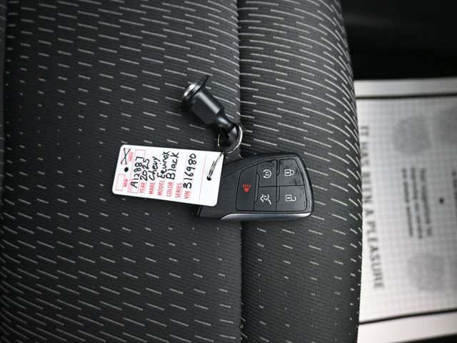 Used 2025 Chevrolet Equinox LT image 11