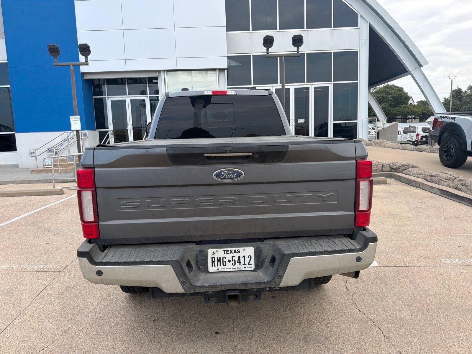 Used 2022 Ford F250 Lariat w/ Lariat Ultimate Package AWD/4WD image 3