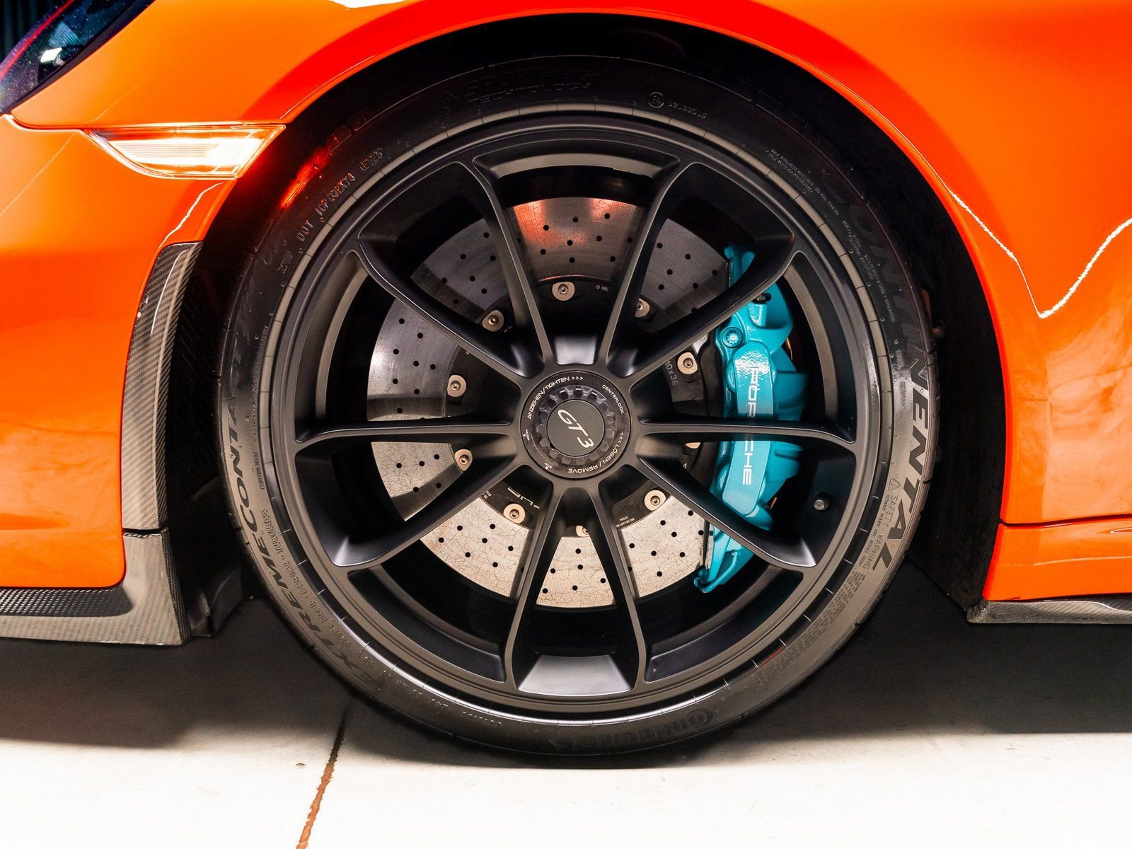 Used 2018 Porsche 911 GT3 RWD image 25