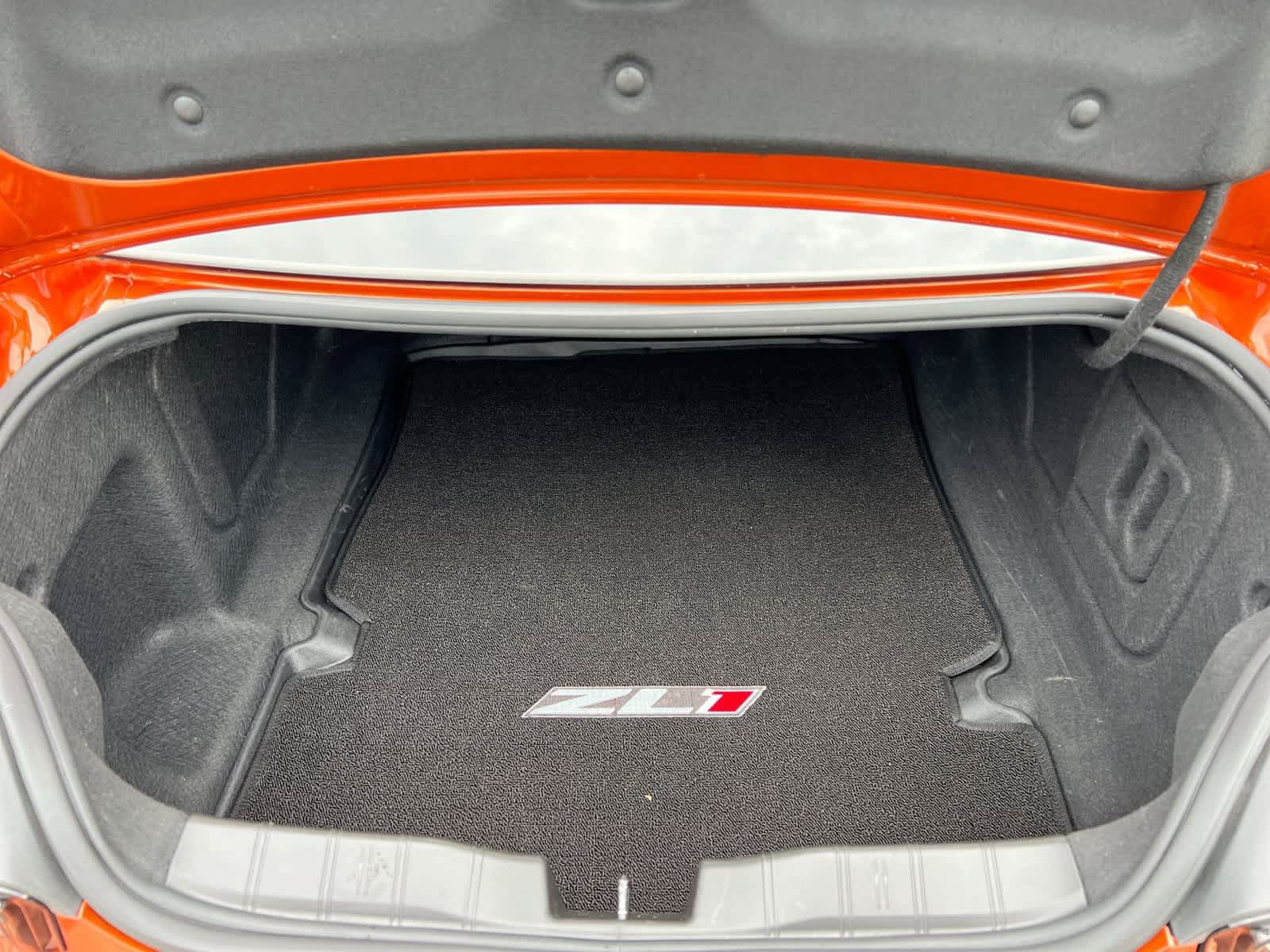 Used 2022 Chevrolet Camaro ZL1 RWD image 26