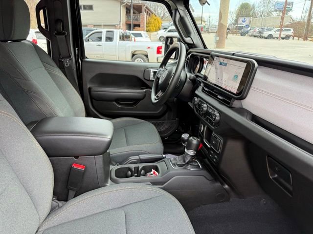 Used 2024 Jeep Gladiator Sport AWD/4WD image 78