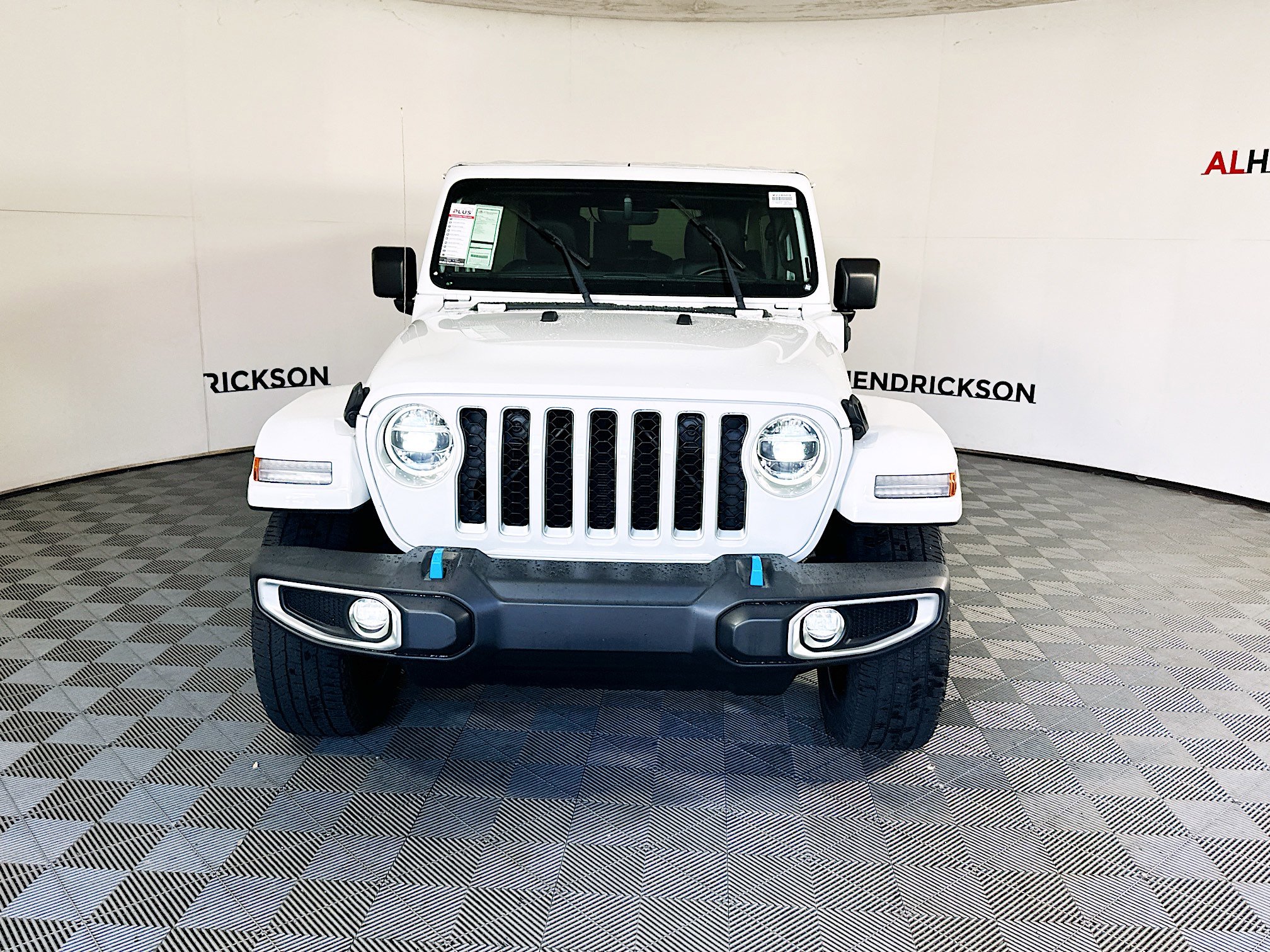 Used 2022 Jeep Wrangler Unlimited Sahara image 8