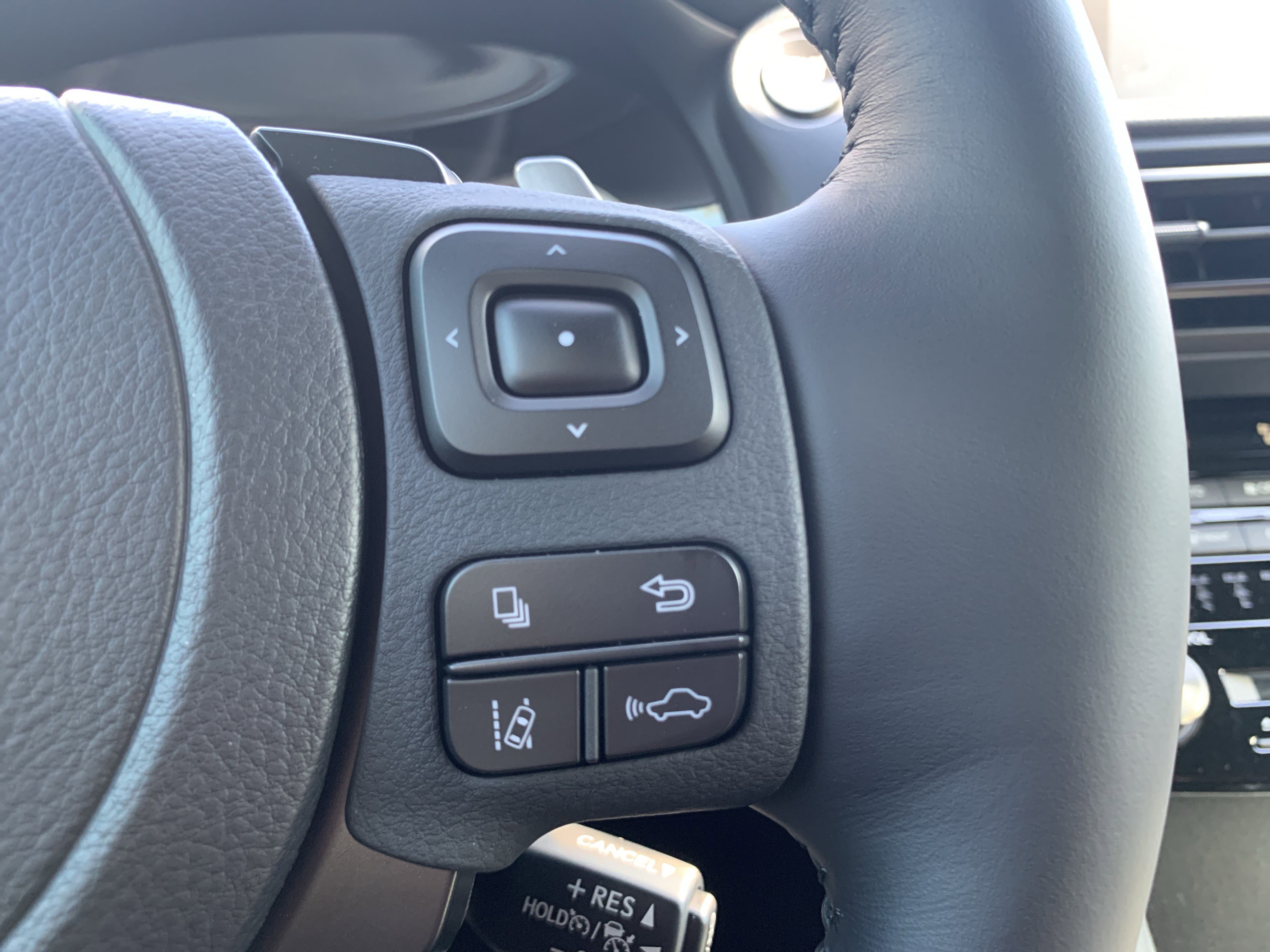 Certified 2025 Lexus IS 350 F Sport image 20