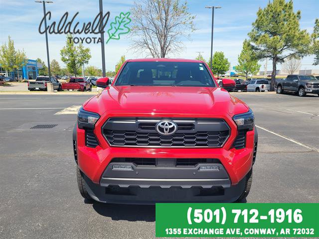 Certified 2025 Toyota Tacoma TRD Off-Road AWD/4WD image 2