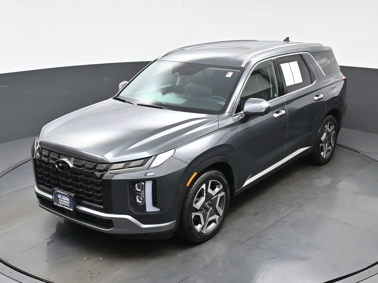 Certified 2023 Hyundai Palisade SEL w/ Winter Package AWD/4WD image 35