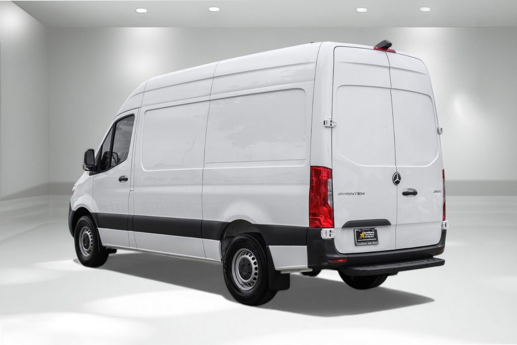 Used 2023 Mercedes-Benz Sprinter 2500 image 8