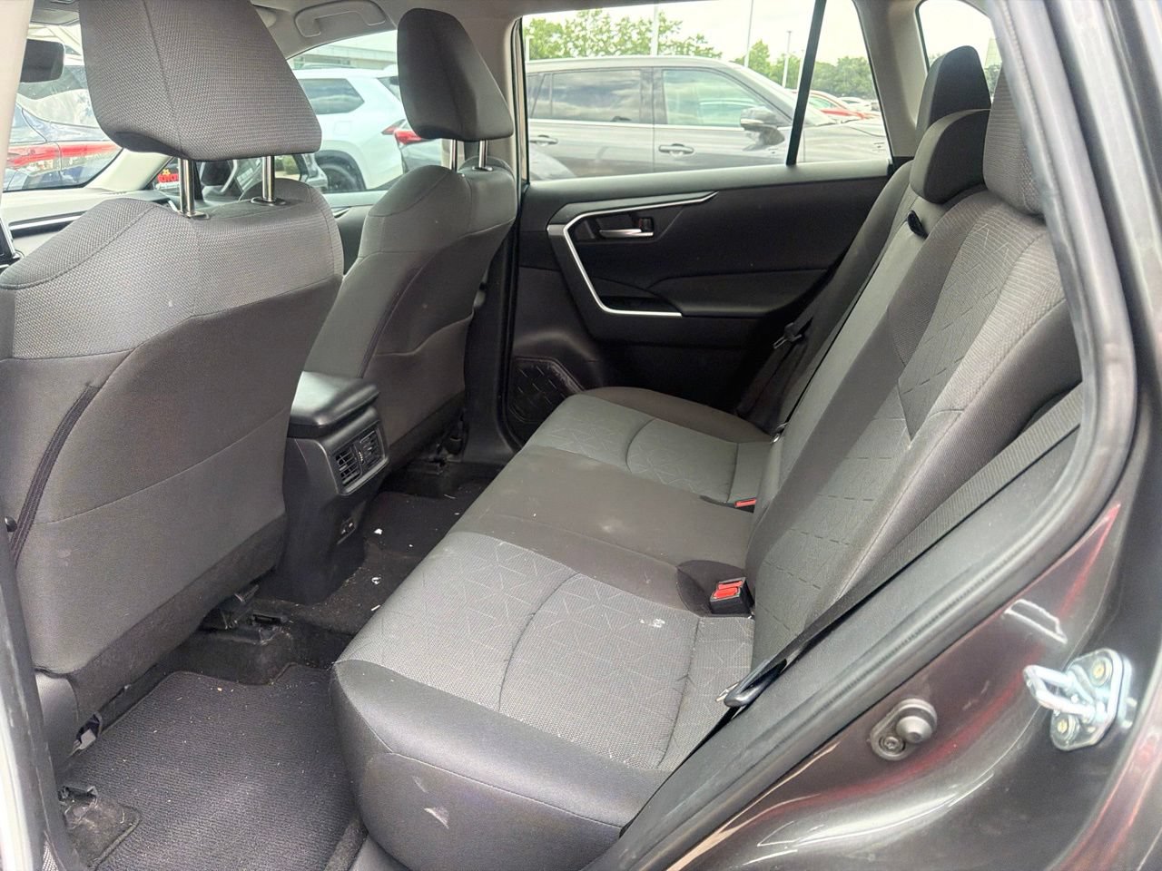 Used 2023 Toyota RAV4 XLE FWD image 6