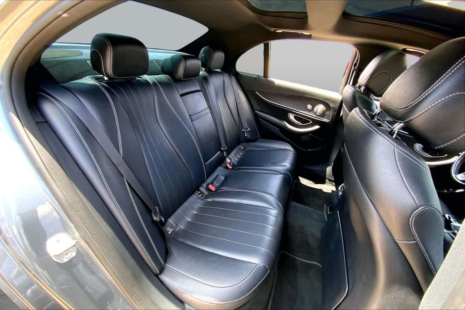 Used 2017 Mercedes-Benz E 300 image 20
