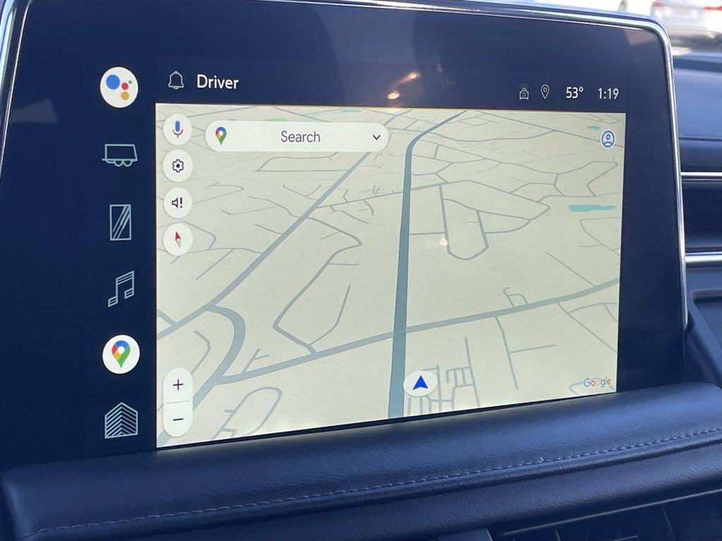 Used 2022 Chevrolet Suburban Z71 image 23