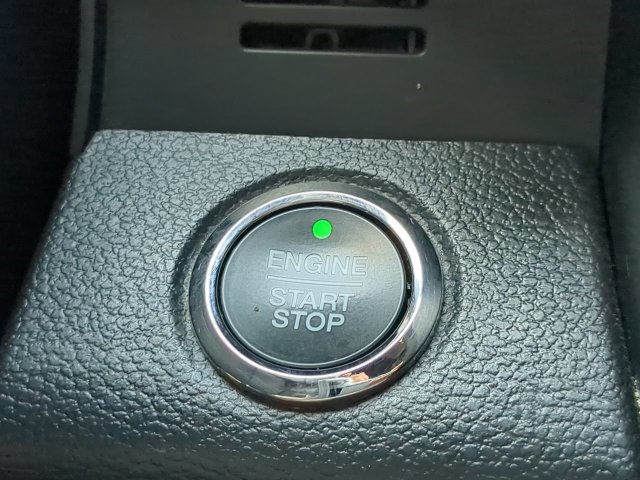 Used 2021 Ford Expedition Limited AWD/4WD image 28