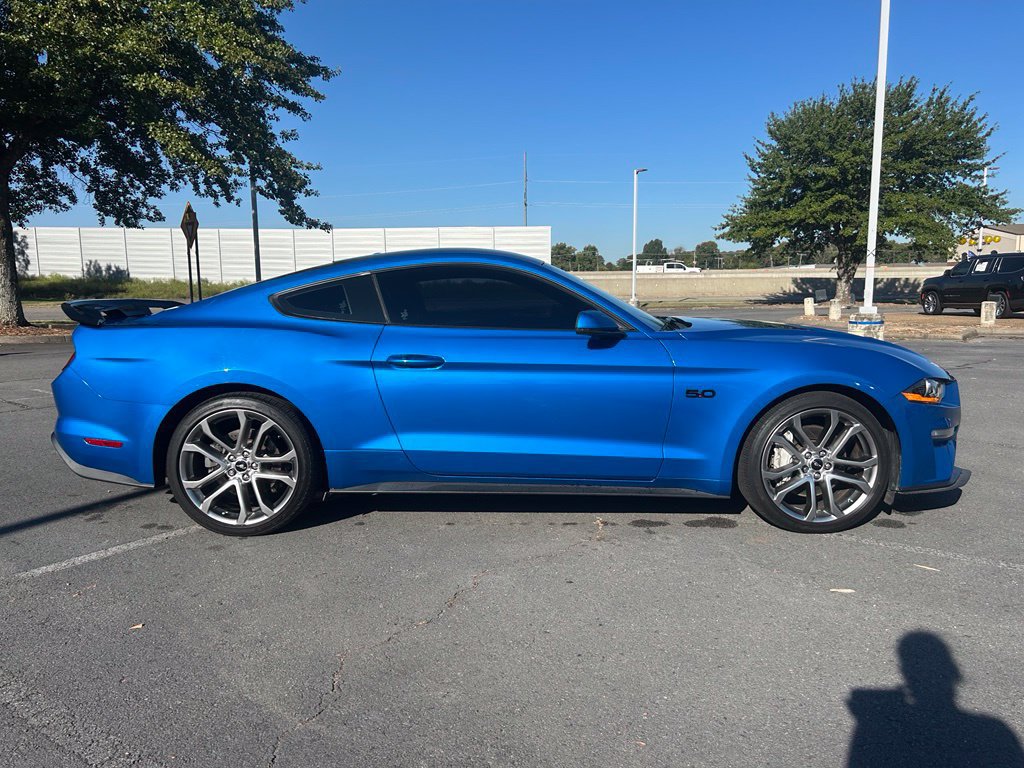 Used 2019 Ford Mustang GT Premium w/ Equipment Group 401A RWD image 8