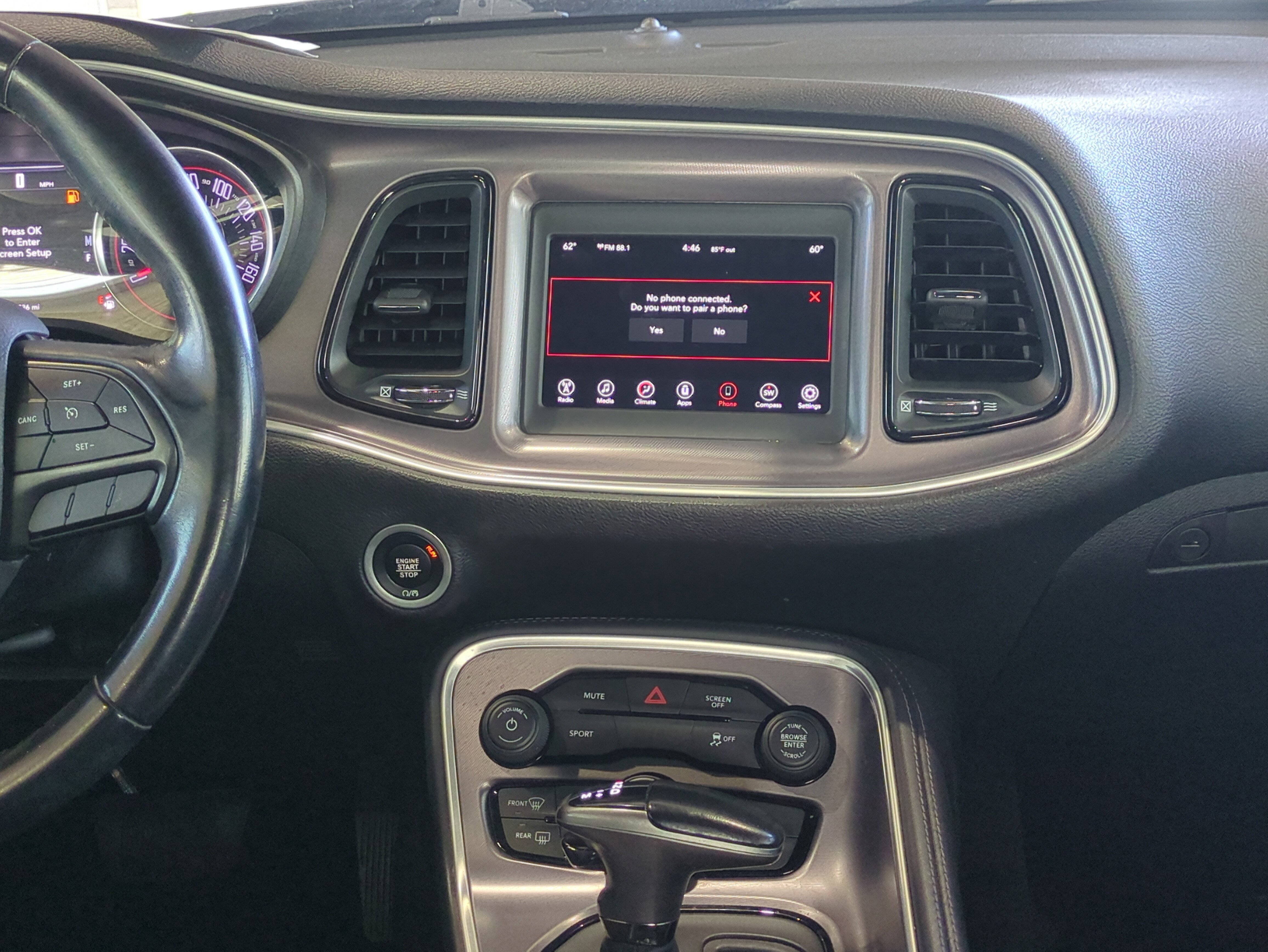 Used 2019 Dodge Challenger SXT image 17