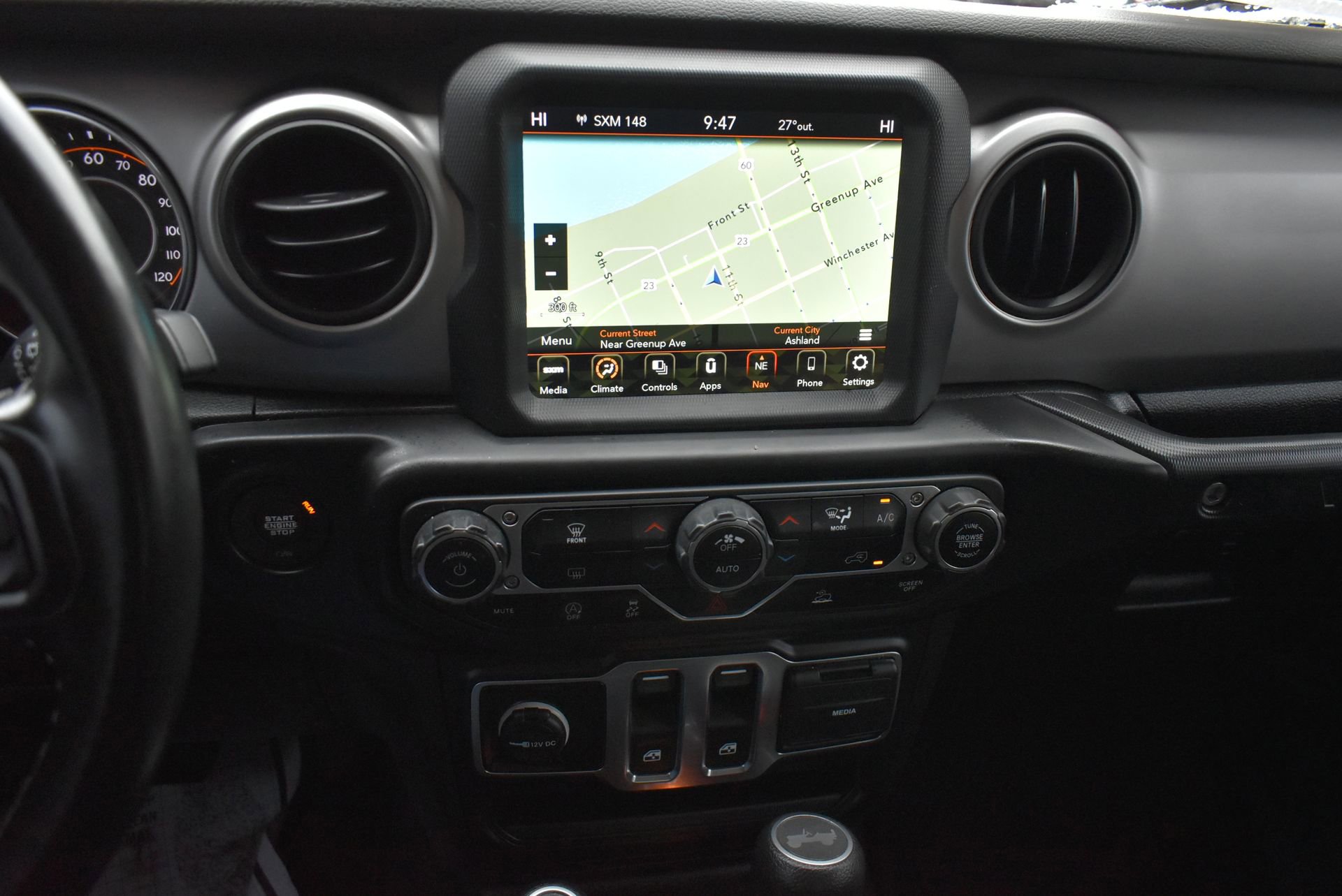 Used 2021 Jeep Wrangler Sport S image 22