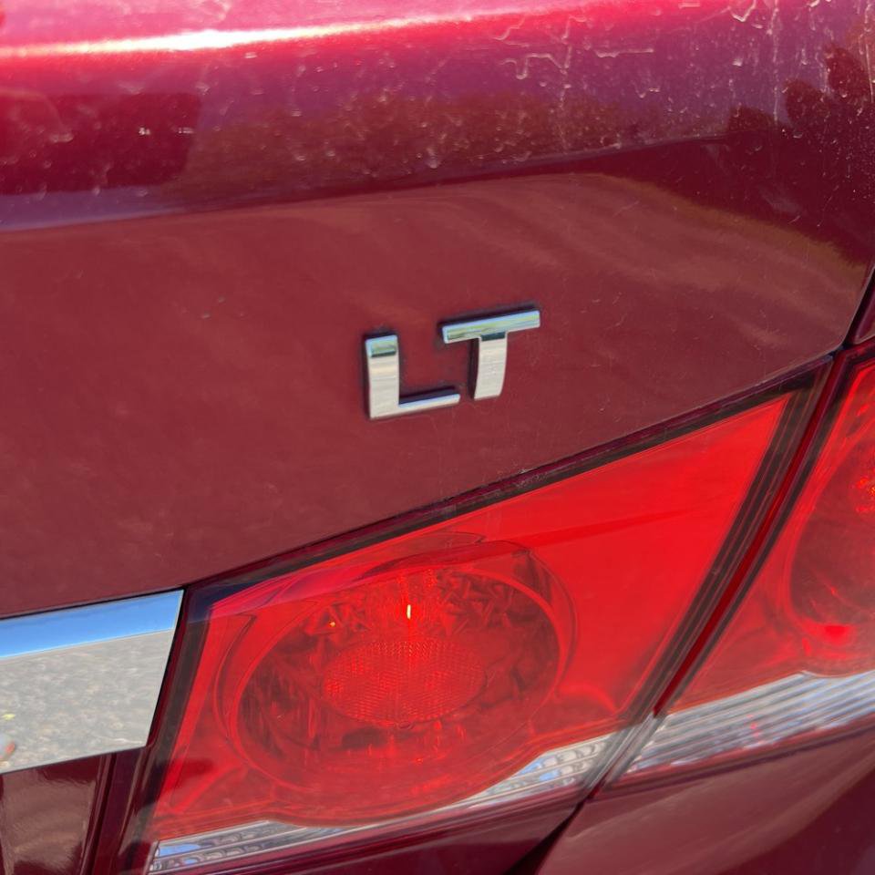 Used 2012 Chevrolet Cruze LT w/ All-Star Edition FWD image 27