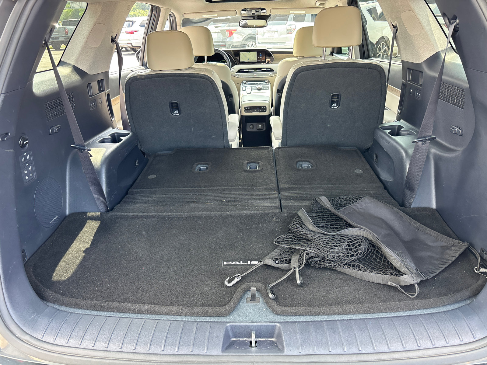 Used 2021 Hyundai Palisade Limited FWD image 9