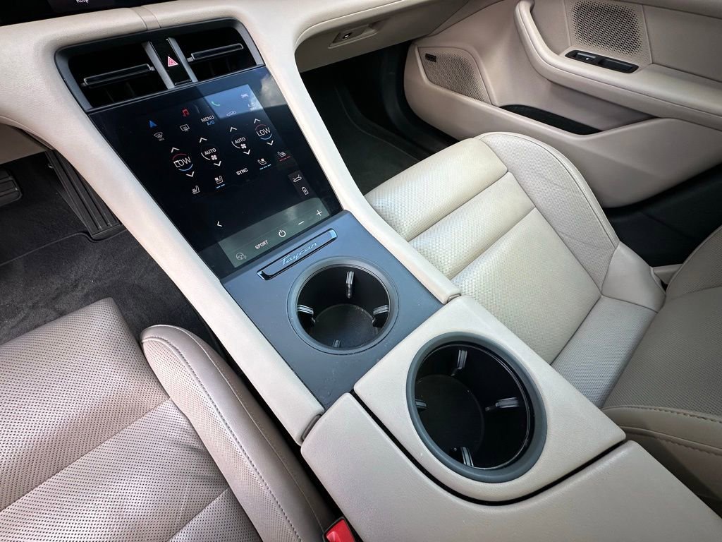 Certified 2024 Porsche Taycan 4S image 29