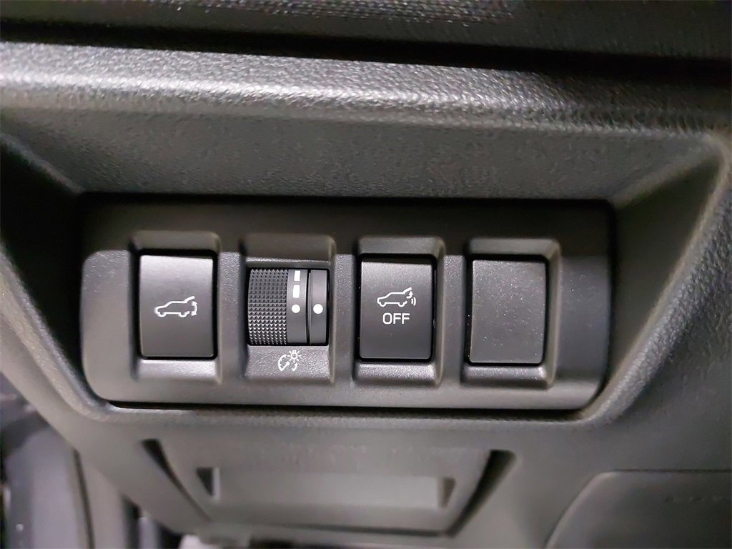 Certified 2025 Subaru Outback Premium w/ Popular Package #1A image 26