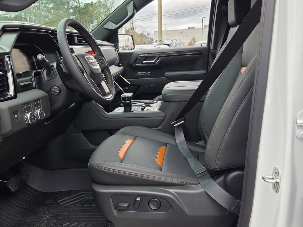 New 2026 GMC Sierra 1500 AT4 w/ AT4 Premium Package image 3