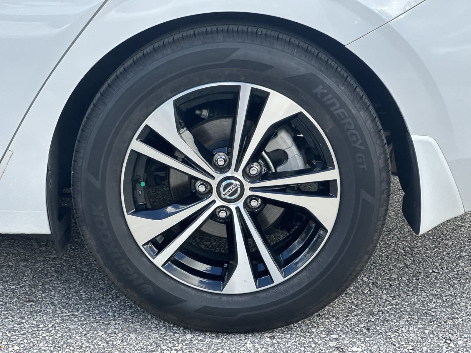 Used 2022 Nissan Sentra SV w/ Trunk Package FWD image 12