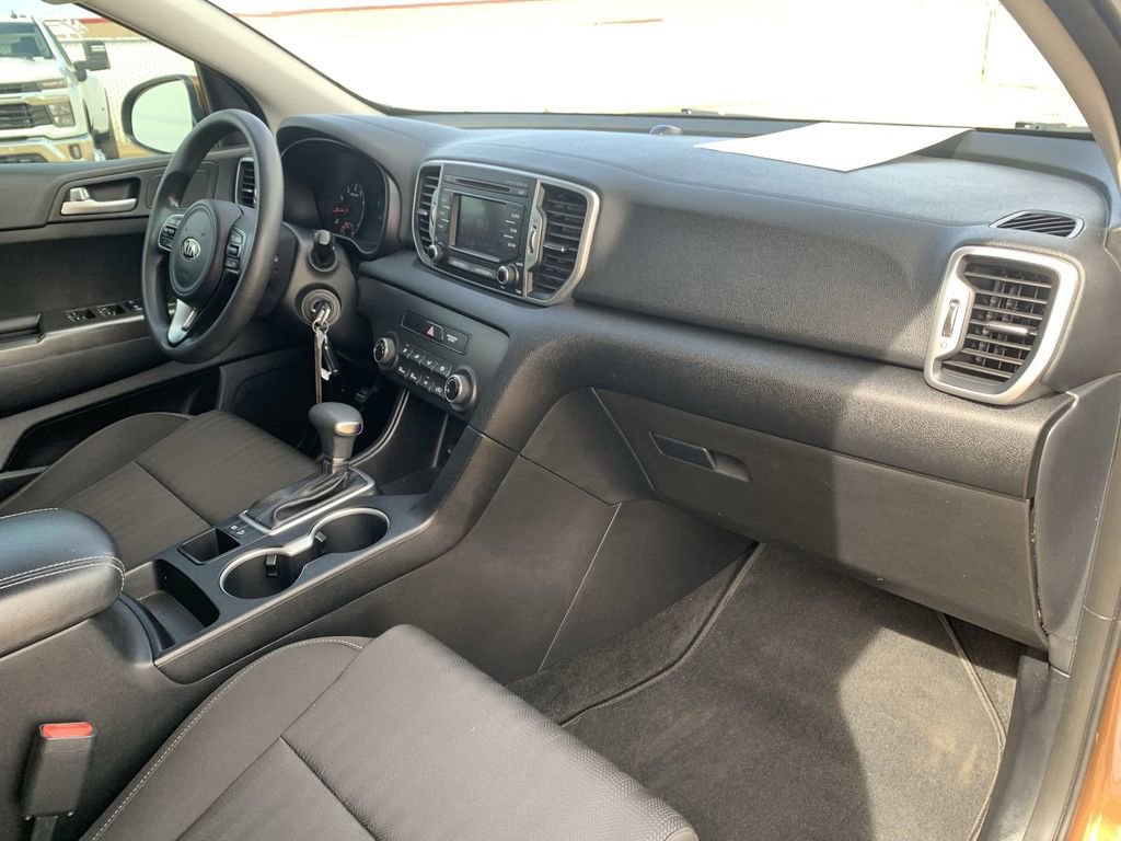 Used 2017 Kia Sportage LX image 27
