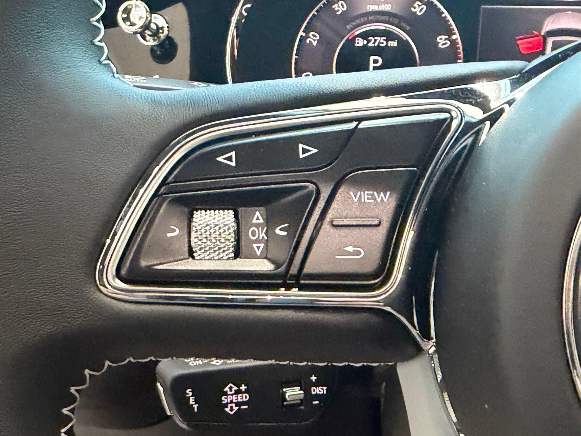 New 2026 Bentley Bentayga Speed AWD/4WD image 39