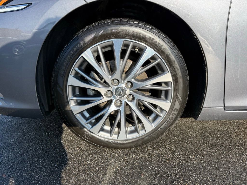 Used 2021 Lexus ES 350 350 w/ Premium Package image 22