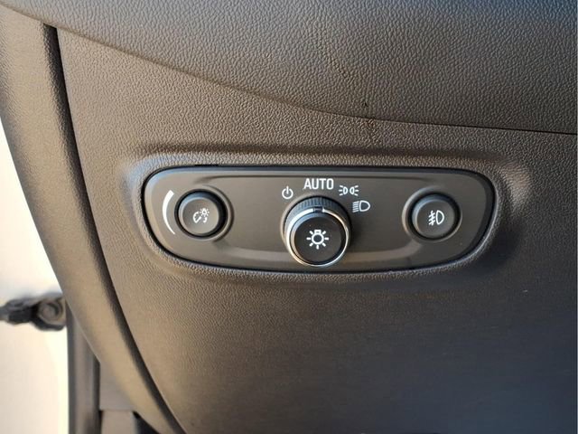 Used 2022 Chevrolet Equinox Premier image 13