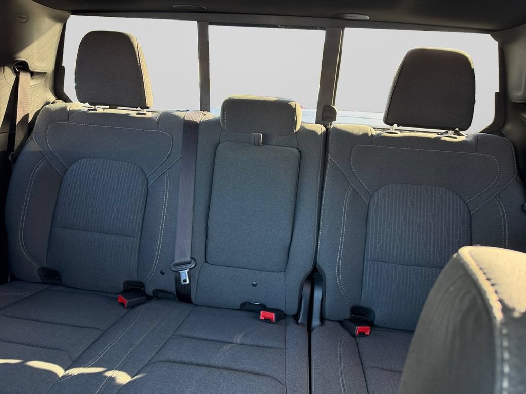 Used 2021 RAM 1500 Big Horn AWD/4WD image 16