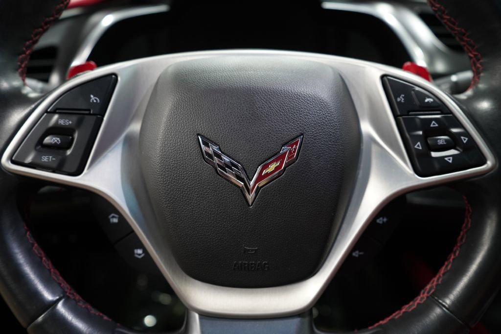 Used 2017 Chevrolet Corvette Stingray Coupe RWD image 25