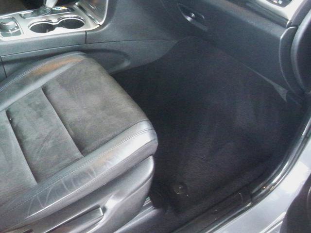 Used 2019 Jeep Grand Cherokee Altitude image 18