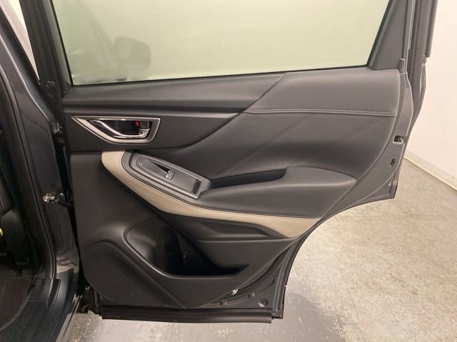 Used 2024 Subaru Forester Limited image 27