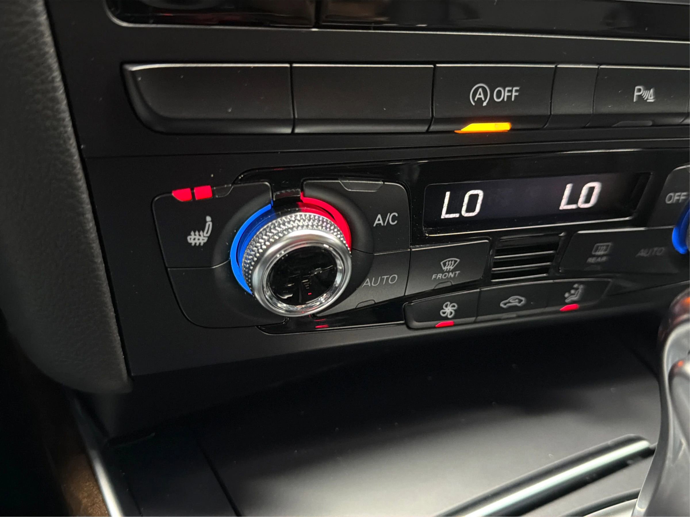 Used 2016 Audi Q5 3.0T Prestige image 30